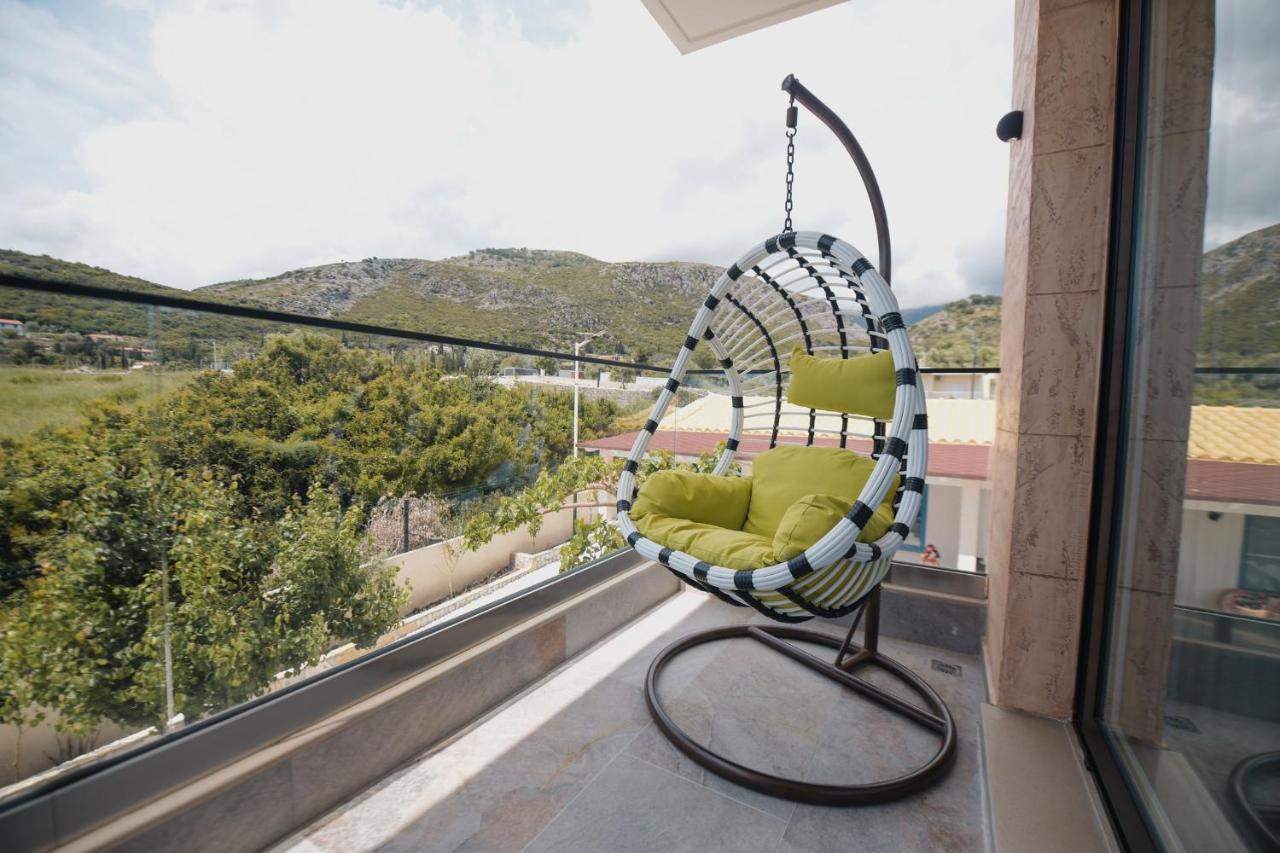 Vila Natali Himare Ngoại thất bức ảnh